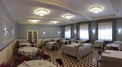 Hotel Robert La Pobla de Claramunt